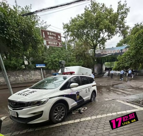 4-24-2-4.jpg 4-24-2-4.jpg